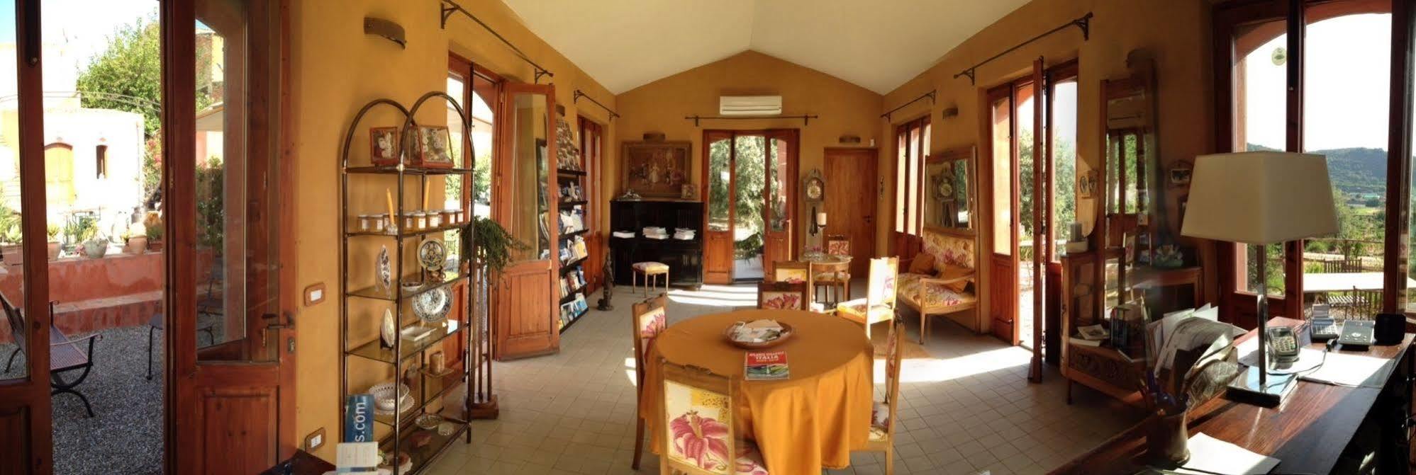 Bioagriturismo Antica Sena Milici Exterior foto